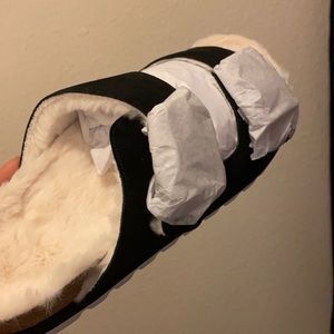 J/S SLIDES by NYC Black Suede Letty